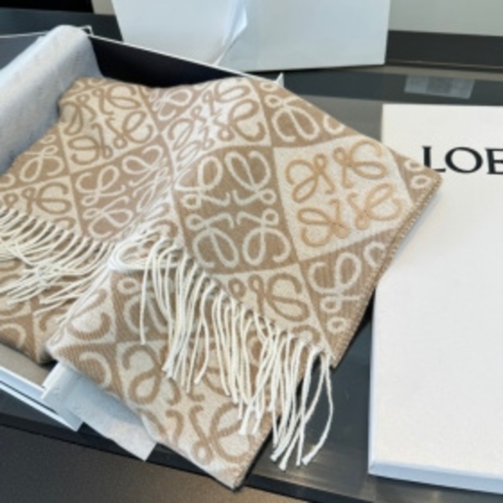 🤎Loewe🤎Two‑Tone Cream Camel Tassel Wool Wrap Scarf - Picture 7 of 8